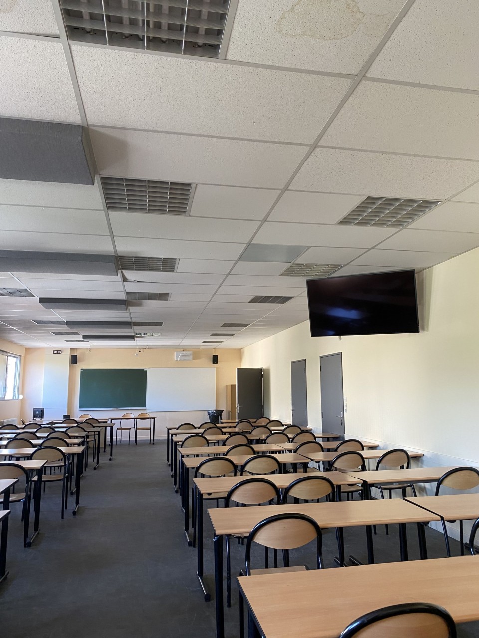 Salle de cours de l'IUT de Metz
