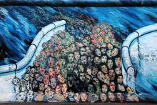 Illustration sur la chute du mur de Berlin