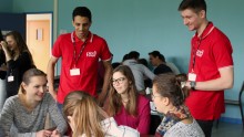 Des étudiants entrepreneurs coachent des étudiants dans le cadre une opération de sensibilisation à l'entrepreneuriat. Université de Lorraine