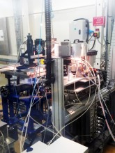 Four transportable sur synchrotron développé à l'IJL par Benoît Denand, médaille de cristal 2022 du CNRS. Cette photo le montre en fonctionnement sur la ligne ID11 à l'ESRF (Grenoble) en 2017.