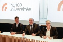 Le nouveau Bureau de France Universités, de gauche à droite : Jean-François Huchet, vice-président ; Lamri Adoui, président ; Hélène Boulanger vice-présidente ©France Universités