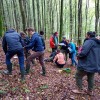 Un groupe d'étudiant se concerte pour définir la localisation des échnatillonneurs