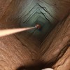 Thorikos – Mine d'argent de l’Acropole ; puits antique taillé dans les marbres en cours d’exploration