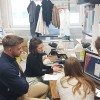 Observation au microscope d'un cancer de la peau sur une lame histologique