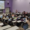 Public assistant à une présentation scientifique