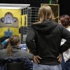 Les étudiants préparent le mapping vidéo au Studio de l'IUT.