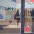 exposition-tiques devanture de l'exposition sur les tiques