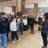 Etudiants à l'écoute d'une animatrice