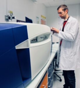 Vers l'article [INFRA+] Plongez au cœur de la biophysique structurale et découvrez la plateforme B2S