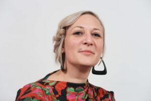 Vers l'article [3 questions à] Emilie POIREL, qualiticienne INFRA+