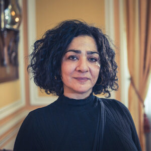 Vers l'article [Retour sur] la remise du prix littéraire Frontières à Dima Abdallah, lauréate avec son roman Bleu nuit