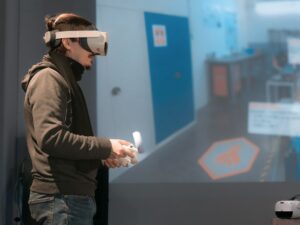 Vers l'article [Retour sur] PLEIADES dévoile des applications concrètes de la réalité virtuelle et augmentée lors du Meet’UP XR