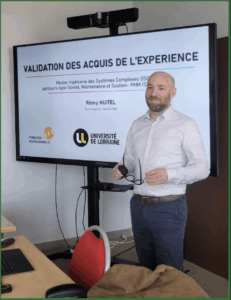 Vers l'article La VAE permet de se poser les bonnes questions sur son parcours professionnel