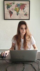 Vers l'article [Portrait] Sarah, diplômée d'un Master Conception de projets numériques en 2019
