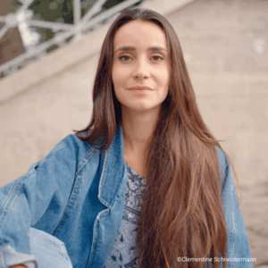 Vers l'article Village des Solutions de Demain : Venez à la rencontre de Salomé Saqué, une voix engagée pour la jeunesse !