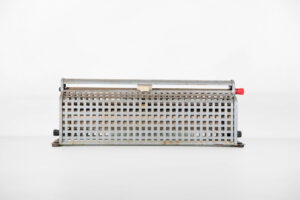 Vers l'article [Patrimoine scientifique] Ceci n’est pas un grille-pain, le rhéostat