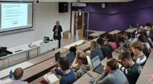 Vers l'article Le franco-allemand, toujours porteur pour l’emploi. Retour sur le Karrieretag