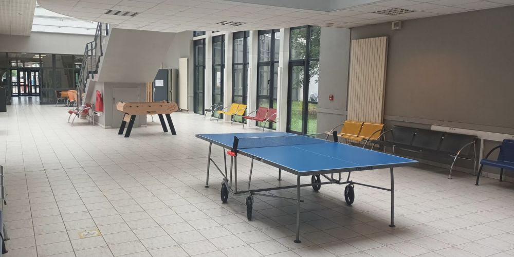 La salle de simulation pré-clinique de 3e année - Faculté d'odontologie de Lorraine