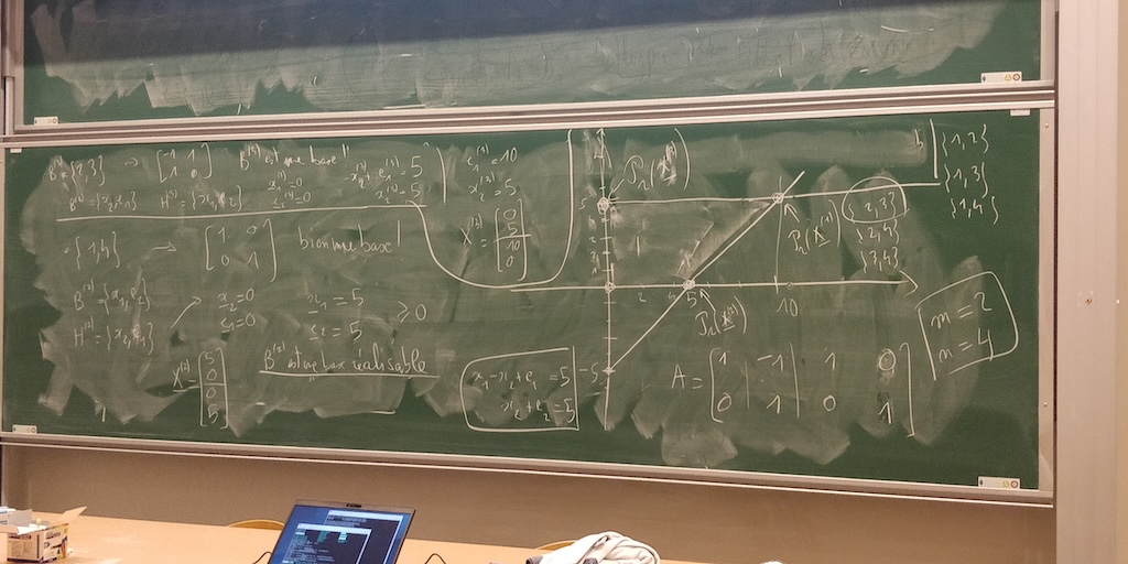Tableau d'un cours sur l'optimisation linéaire