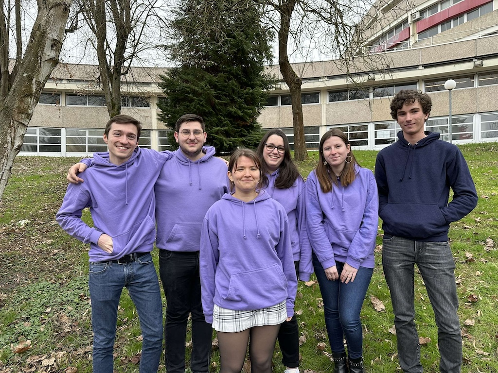 Les 6 membres du bureau de la direction de l’association des prépa